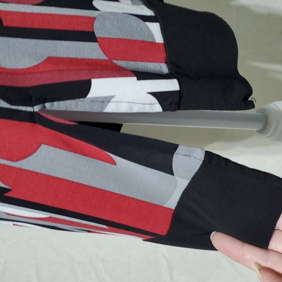 Geometric print shift dress w/ tie waist - Picture 8 of 8